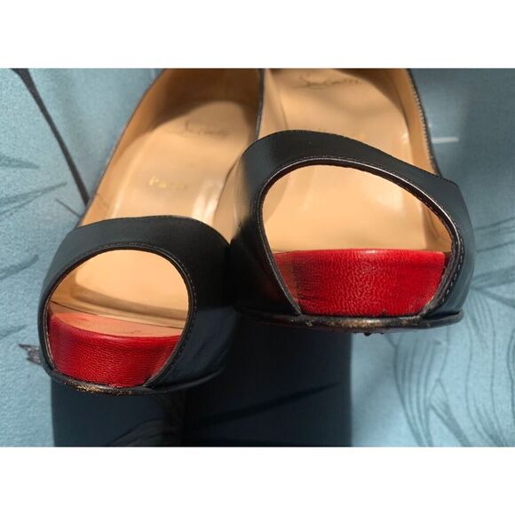 Christian Louboutin Black Leather Peep Toe 4.5” Heels Pumps Shoes sz 37 6.5 7 - Picture 11 of 13